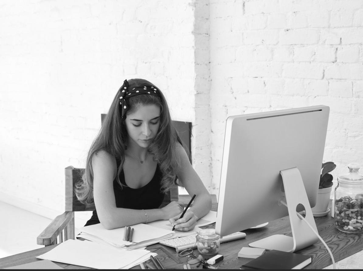 Stille Naturumgebung für intuitive Reflexion